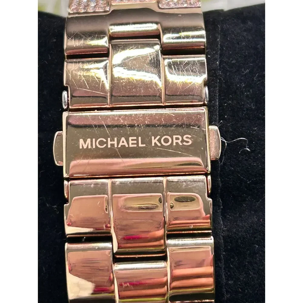 Michael Kors MK6933 Bradshaw Extreme Glitz Rose Gold Pave Chain Link Watch